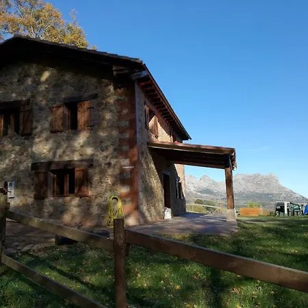 Feriehus La De Naia La Revilla (Soba)