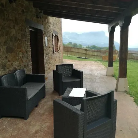 La De Naia Feriehus *