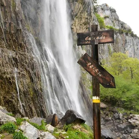 La De Naia La Revilla (Soba)